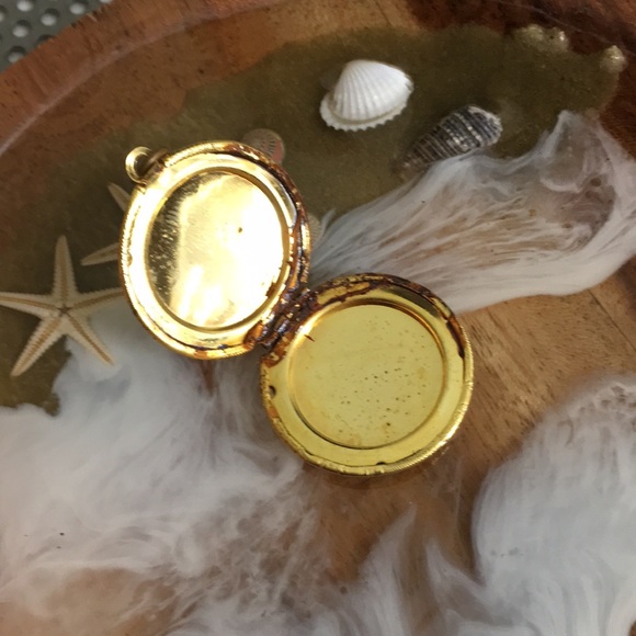 🖤Vtg cloisonné locket pendant - Picture 2 of 14